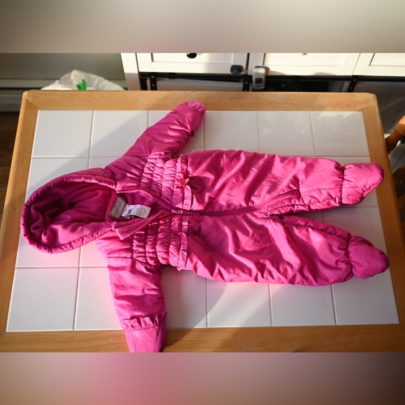 Rothschild 12M Infant Girls Snowsuit In Vibrant Pink with Floral Embossed Design - Picture 11 of 15